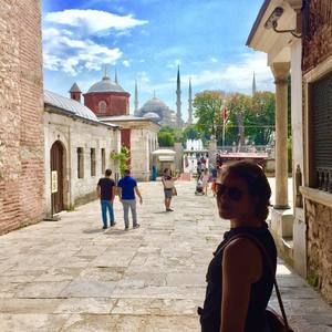 Meet your Posher, Brook